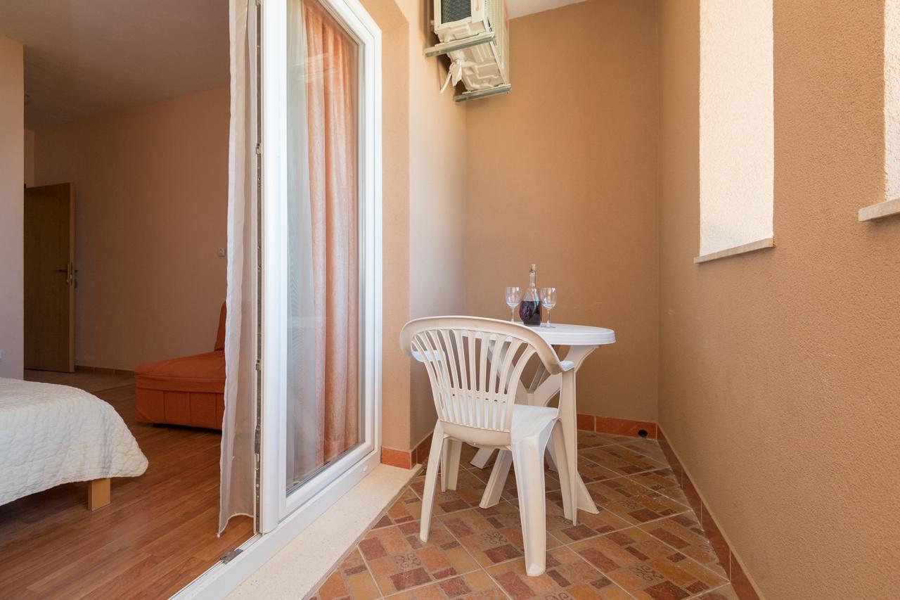 Apartments Batinovic Неум Екстериор снимка
